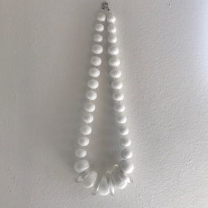 Women's Vintage Summer bead necklace, white.